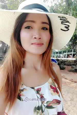 182126 - Ratchaneekorn Age: 37 - Thailand