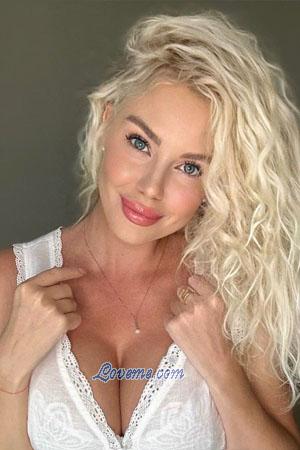 184352 - Svitlana Age: 36 - Ukraine