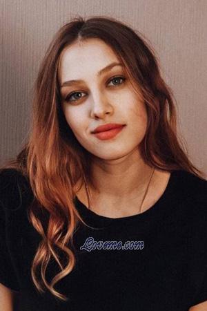 204717 - Nadiya Age: 27 - Ukraine