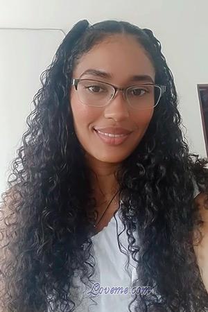 212143 - Vanessa Age: 30 - Colombia