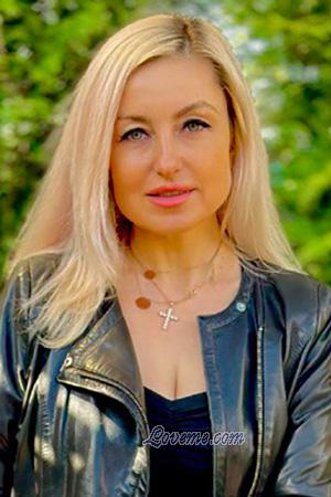 215007 - Lesya Age: 43 - Ukraine