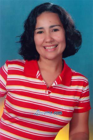 69768 - Evelin Age: 41 - Colombia