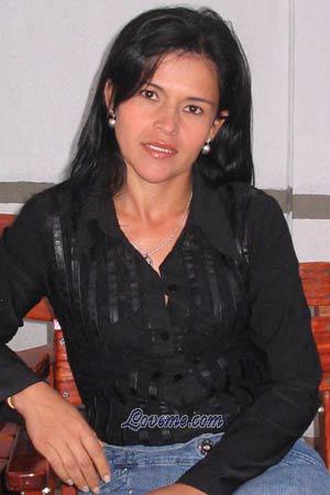 71526 - Liliana Age: 36 - Colombia