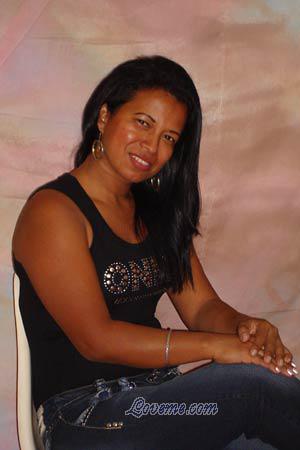84156 - Sixta Tulia Age: 43 - Colombia